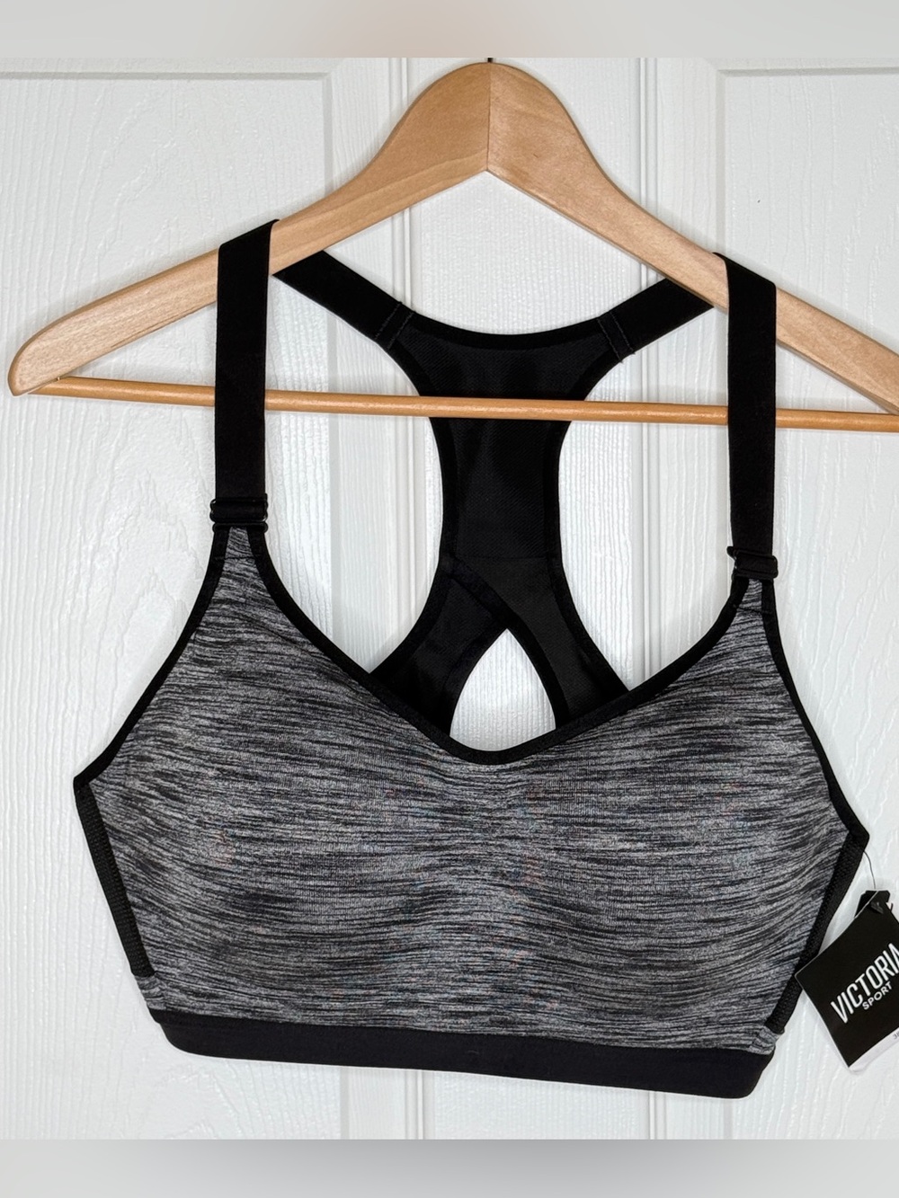 Victoria's Secret Incredible Black & Gray Racerback Sports Bra Max Support 38D